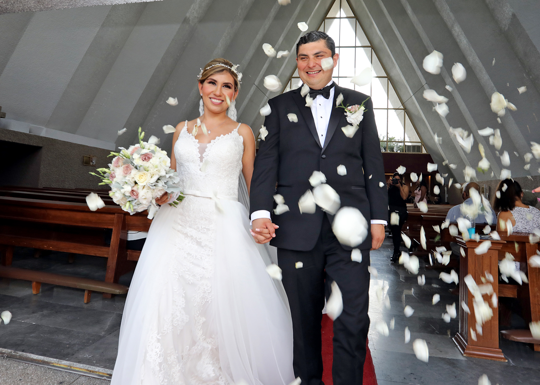 Free HTML5 Bootstrap Template by FreeHTML5.co